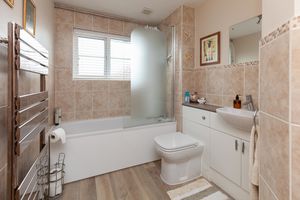 Family Bathroom- click for photo gallery